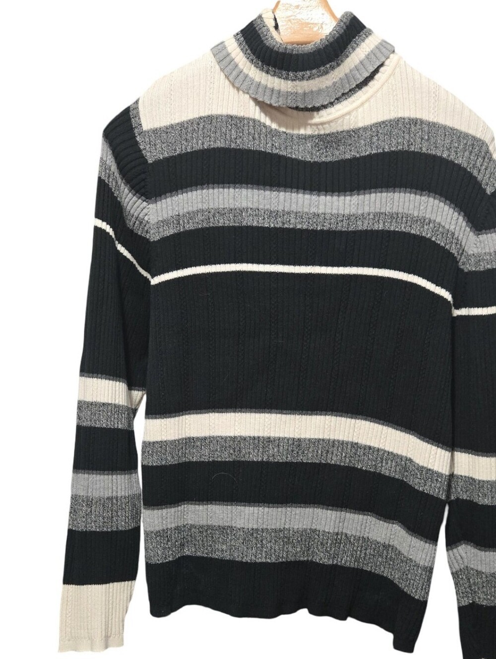 Liz Claiborne Black, Gray & White Striped Turtleneck Sweater Knit Layering - Picture 6 of 10